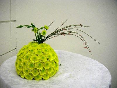 Unique pomander used as a centerpiece