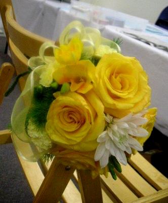 Unique Chair Back Arrangement for Wedding Unique Chair Back Arrangement for Wedding