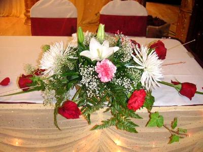 wedding head table arrangement