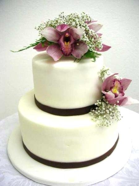 wedding cake flower decoration