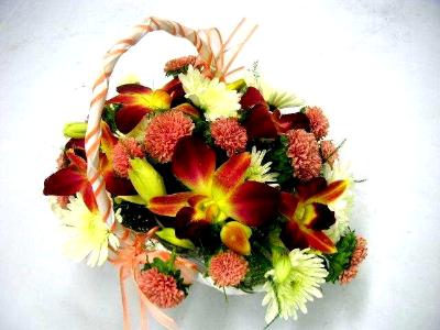 Basket Floral Arrangement Basket Floral Arrangement
