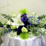 horizontal floral arrangement