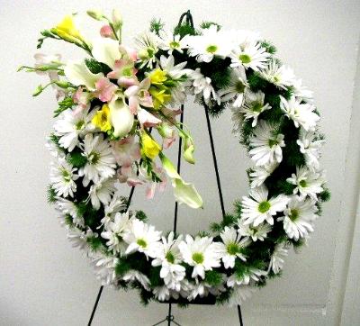 easel mounted wreath