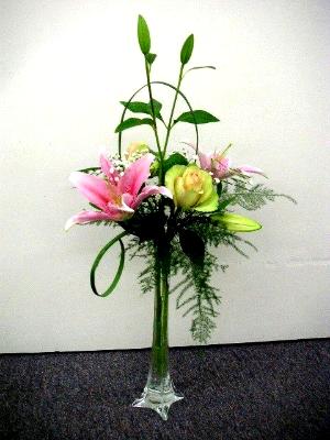 vertical glass container arrangement vertical glass container arrangement