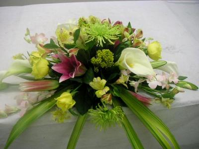 horizontal table arrangement horizontal table arrangement