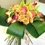 green leaf featured bouquet