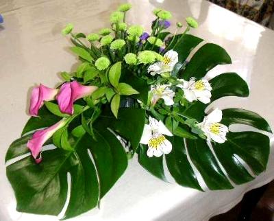 green leaf arrangement green leaf arrangement