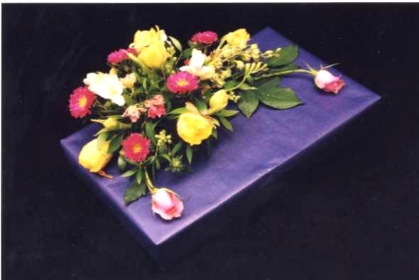 flower decorated gift box