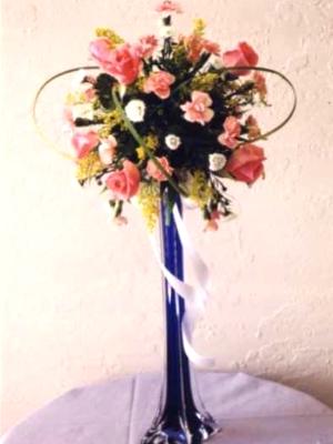 vertical glass container arrangement vertical glass container arrangement